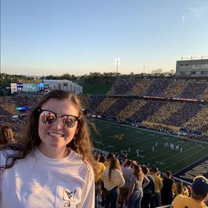 Meet your Posher, Emma